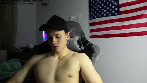 Snapshot of shameless_di chatting on December 12, 5:59 pm shameless di online show from December 12, 5:59 pm