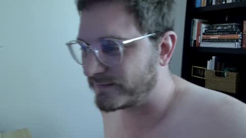 Snapshot of shamelesswetdream chatting on September 20, 5:36 pm shamelesswetdream online show from September 20, 5:36 pm