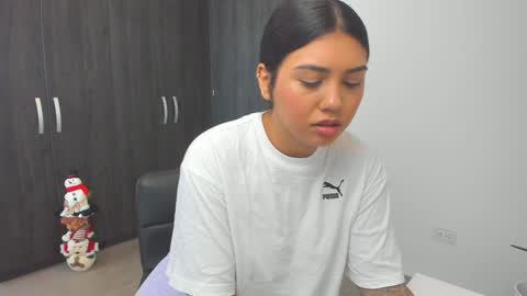 onlyfans shanabellucy online show from December 20, 2:49 pm