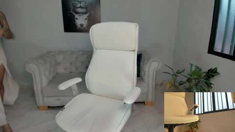 onlyfans shanabellucy online show from January 10, 11:33 am