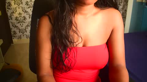 Snapshot of shanaya_indian chatting on September 21, 4:36 am shanaya indian online show from September 21, 4:36 am