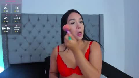 Snapshot of shanellblack chatting on December 13, 11:34 am ShanellBlack online show from December 13, 11:34 am
