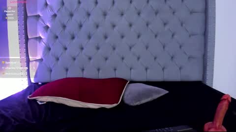 Snapshot of shanellblack chatting on February 8, 2:27 pm ShanellBlack online show from February 8, 2:27 pm