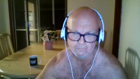 shaneo781570 online show from May 16, 6:07 pm