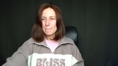 Snapshot of shannen_sweet chatting on January 17, 2:11 pm Shannen online show from January 17, 2:11 pm