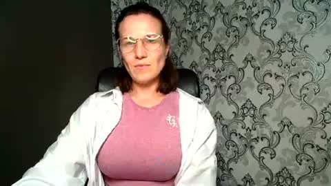 Snapshot of shannen_sweet chatting on July 28, 11:17 am Shannen online show from July 28, 11:17 am