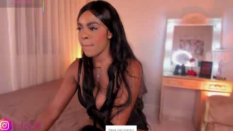 Snapshot of shannol_ryan chatting on April 6, 12:52 am Shannol online show from April 6, 12:52 am