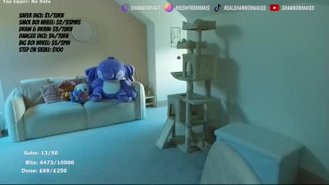 Shanmais online show from November 18, 11:47 am