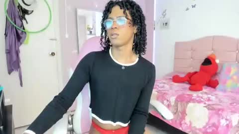 Snapshot of shanny_hill chatting on May 11, 9:12 pm shanny_hill online show from May 11, 9:12 pm
