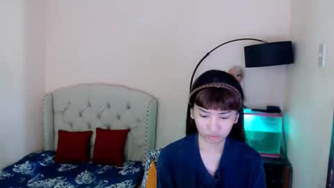 SHANTA FOX  s online show from March 19, 1:42 am