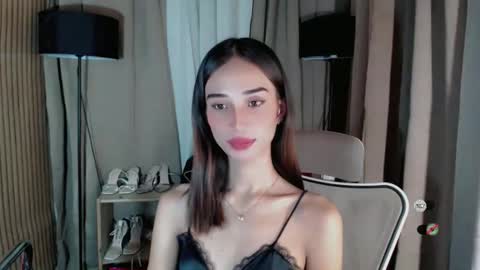 shantallfuckdoll online show from May 7, 10:53 am