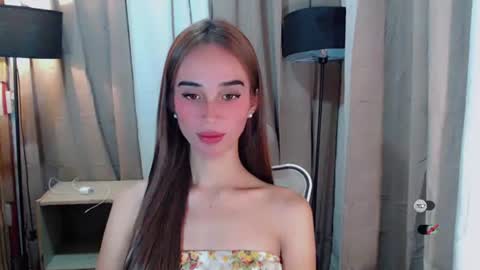 Snapshot of shantallfuckdoll chatting on June 25, 10:47 pm shantallfuckdoll online show from June 25, 10:47 pm
