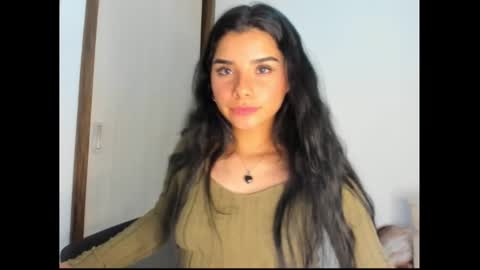 Snapshot of shara_jones chatting on March 12, 6:07 am Sara online show from March 12, 6:07 am