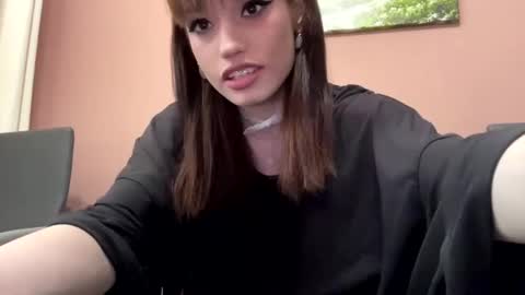 Kira online show from May 24, 3:06 pm