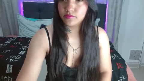 Snapshot of sharit_latina777 chatting on October 10, 2:32 am sharit_latina777 online show from October 10, 2:32 am