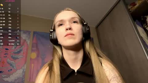 Coraline online show from May 14, 2:46 pm