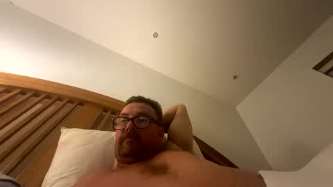 Snapshot of sharksboy16 chatting on October 6, 10:07 pm Sharksboy online show from October 6, 10:07 pm