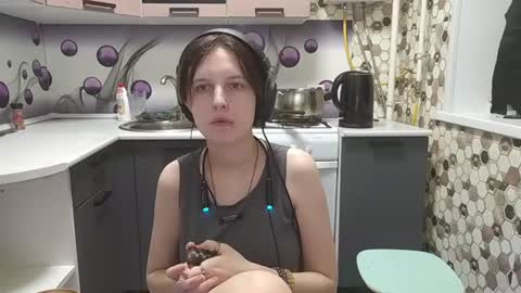 Snapshot of sharleenyodis chatting on July 5, 7:10 pm Sara online show from July 5, 7:10 pm