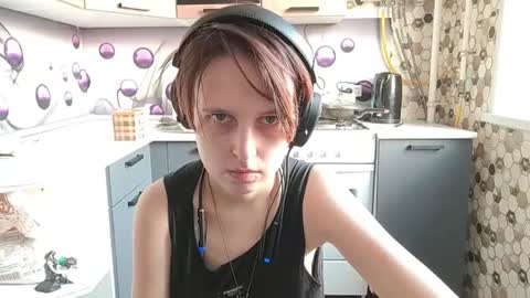 Snapshot of sharleenyodis chatting on July 9, 3:49 pm Sara online show from July 9, 3:49 pm