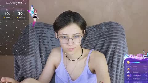 Snapshot of sharli_rose chatting on February 2, 6:53 pm Sharli online show from February 2, 6:53 pm