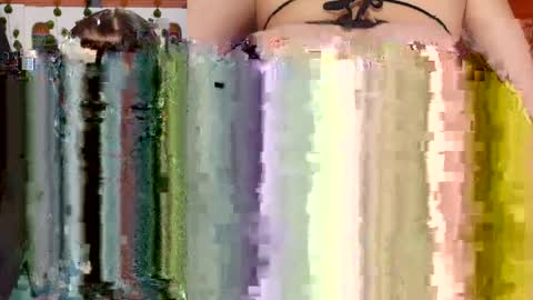 S online show from March 25, 6:03 pm