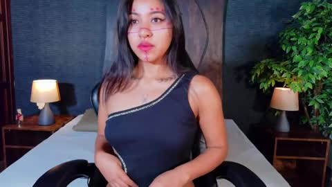 Snapshot of sharlottjoness chatting on May 23, 10:30 am sharlottjoness online show from May 23, 10:30 am