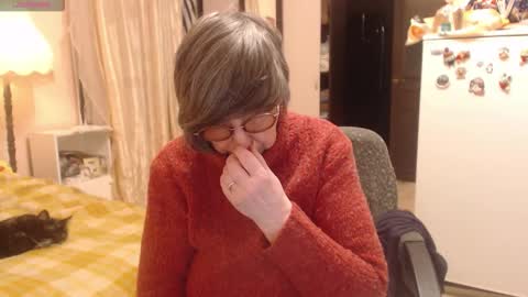 Snapshot of sharon_amore chatting on February 11, 5:29 pm Helena online show from February 11, 5:29 pm