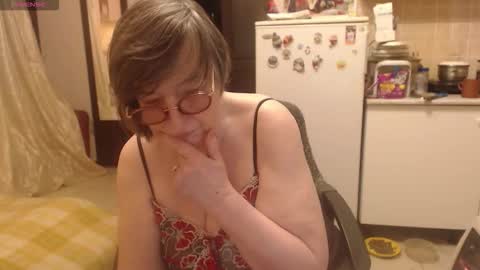 Snapshot of sharon_amore chatting on March 21, 3:55 am Helena online show from March 21, 3:55 am