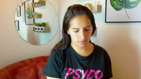 ESTEFI  online show from May 12, 1:30 pm