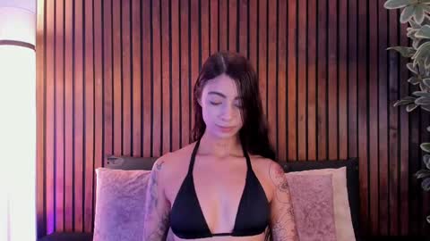 Snapshot of sharonlyn chatting on May 4, 7:21 pm sharonlyn online show from May 4, 7:21 pm