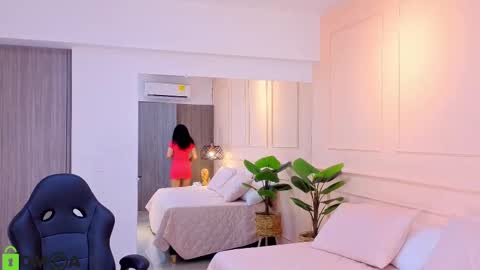 Sharon online show from November 13, 3:49 am