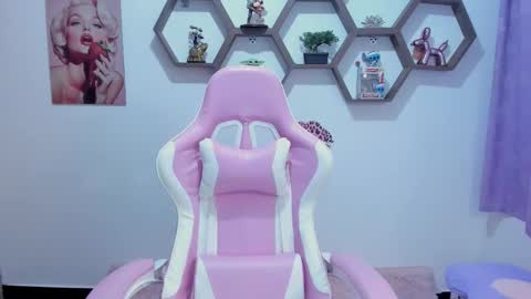 Sharon online show from November 12, 9:14 pm