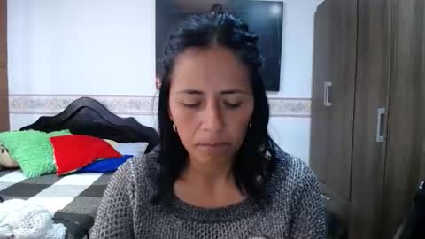 Snapshot of sharoon__cherry_ chatting on April 28, 7:41 pm sharon online show from April 28, 7:41 pm