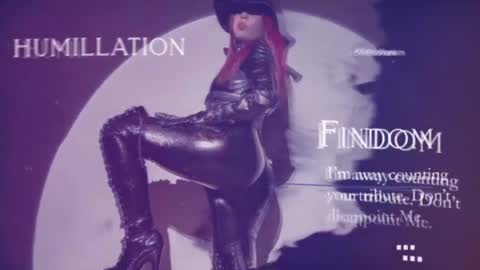 Snapshot of sharoon_gold chatting on June 5, 5:36 am Your mistress Sharon online show from June 5, 5:36 am