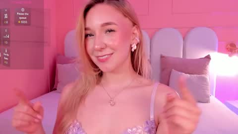 Shantall online show from May 29, 1:20 pm
