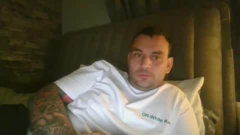 Shaun1234 online show from December 8, 7:11 pm