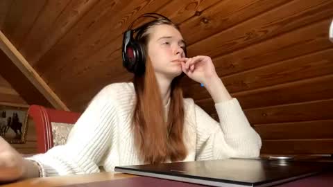Snapshot of shavonflosi chatting on May 26, 5:14 am Maria online show from May 26, 5:14 am