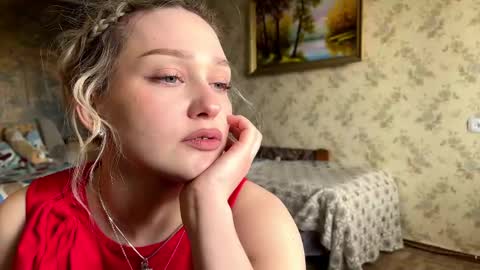 Snapshot of shawandamisemer chatting on May 1, 11:59 am Lilith online show from May 1, 11:59 am