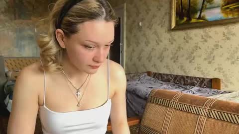 Snapshot of shawandamisemer chatting on May 30, 8:55 am Lilith online show from May 30, 8:55 am