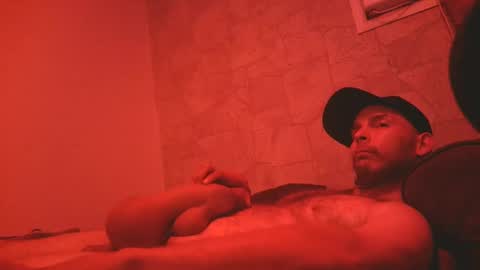 Snapshot of shawntheone3535b chatting on September 20, 10:38 am shawntheone online show from September 20, 10:38 am