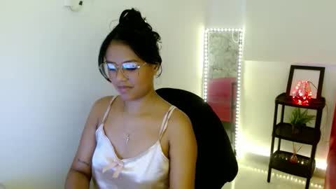 Shawny carson online show from January 7, 3:25 pm