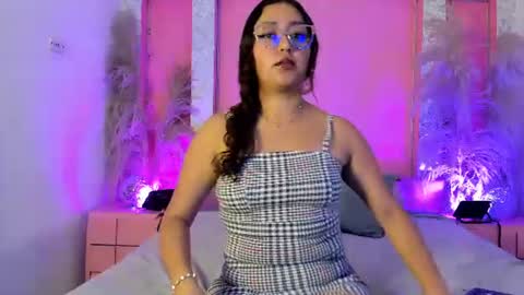 Shay online show from July 3, 11:49 am