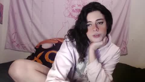 Snapshot of shayminx chatting on February 15, 3:20 am Shayminx online show from February 15, 3:20 am