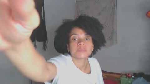 Snapshot of shayna_cute chatting on March 27, 8:26 am Shayna online show from March 27, 8:26 am