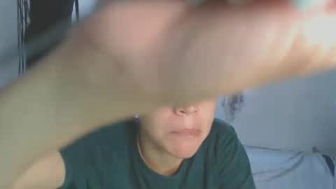 Snapshot of shayna_cute chatting on April 19, 9:06 pm Shayna online show from April 19, 9:06 pm