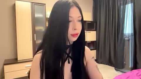 Dana online show from November 23, 8:14 am