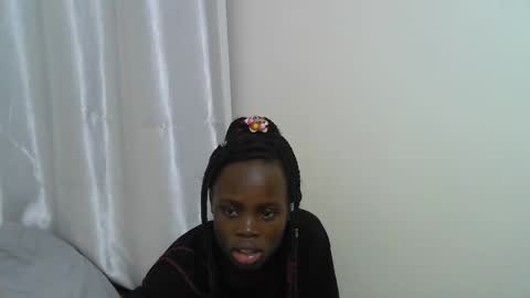 Snapshot of shazy_love chatting on April 27, 7:12 pm shaz online show from April 27, 7:12 pm