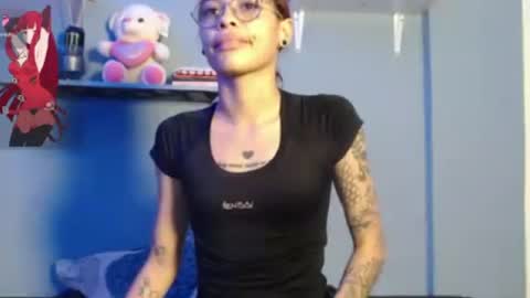 Snapshot of sheeleamazing chatting on August 5, 3:53 am sheeleamazing online show from August 5, 3:53 am