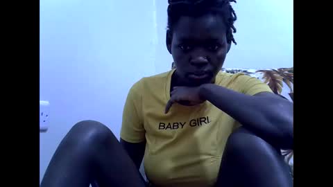 Snapshot of shees_sweet chatting on May 27, 3:36 am shees_sweet online show from May 27, 3:36 am