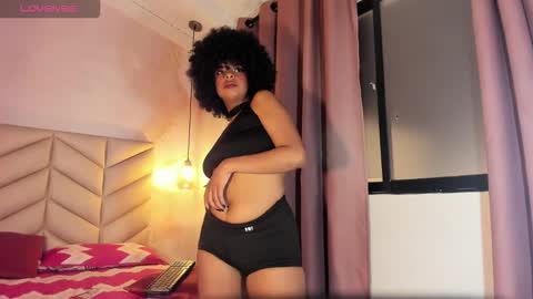 sheeylopez online show from November 21, 3:16 am